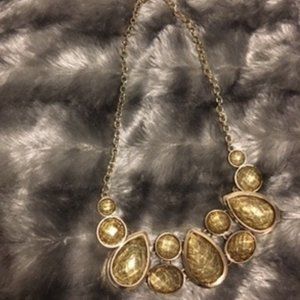 ANN TAYLOR Olive Green Statement Necklace